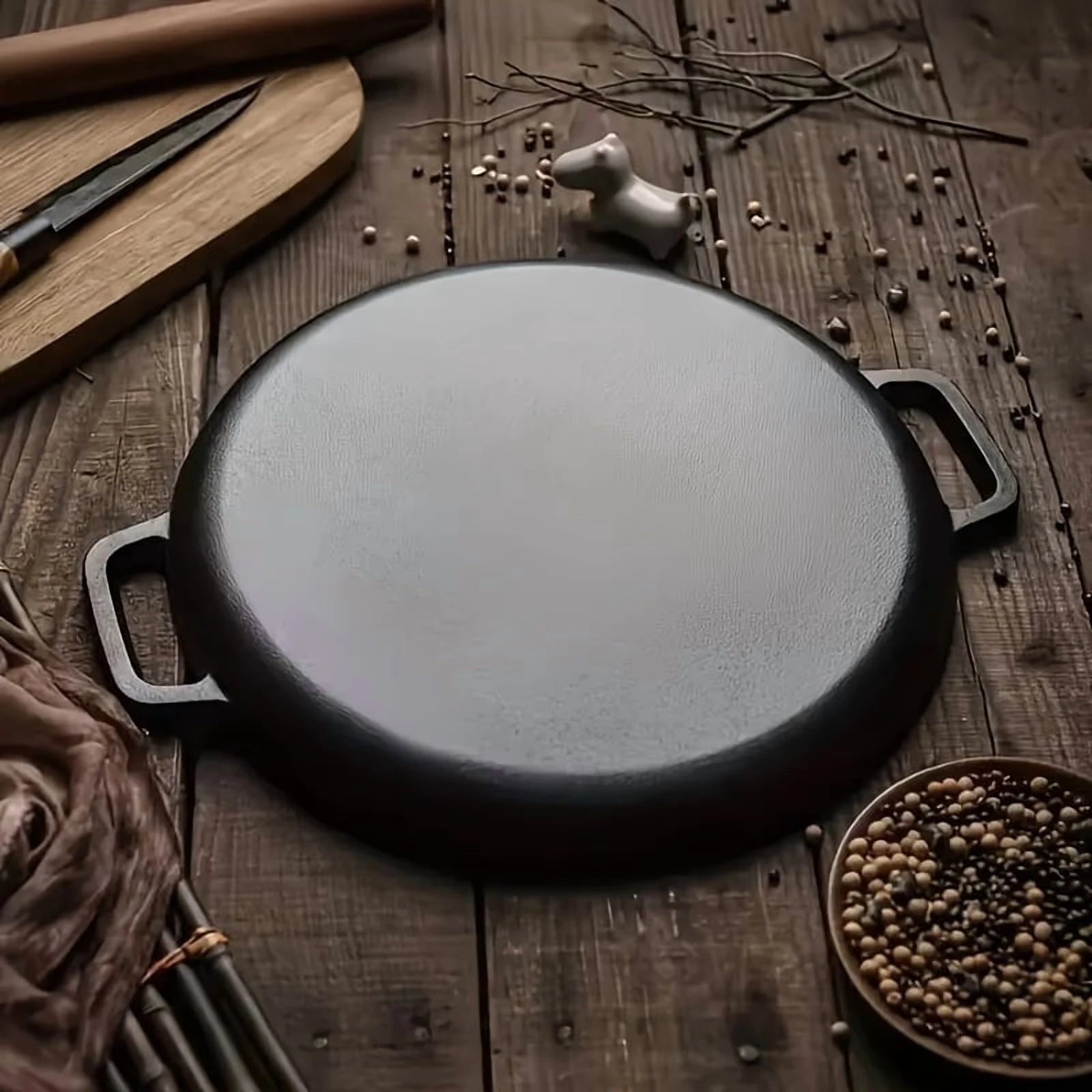 Multifunctional Cast Iron Skillet — Non-Stick Design, Ideal for Pizza, Grilling, and Pancakes (11 inch) — Compatible with All Stove Types